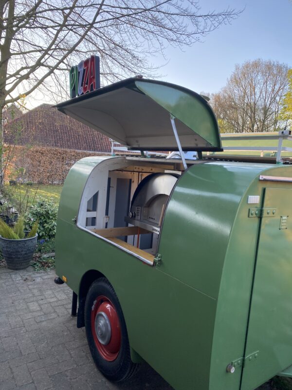 Brandweer pizza trailer uit 1955 Pizza oven met BEEK Grande MULTIFUEL - Afbeelding 7