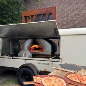 Pizza trailer met BEEK GIGANTE, 6 pizza’s tegelijkertijd! Type FOKKER